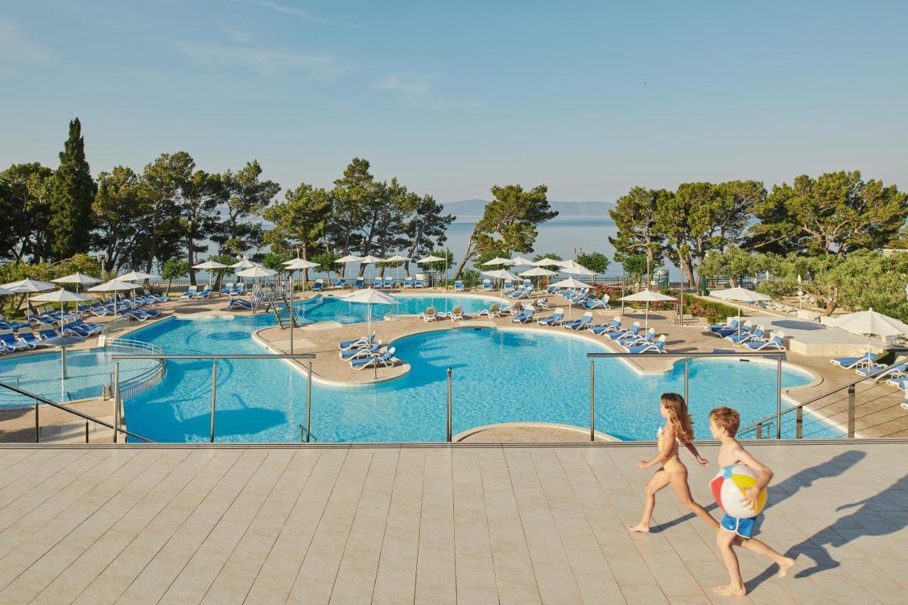 Bluesun Hotel Neptun Tučepi Exterior foto