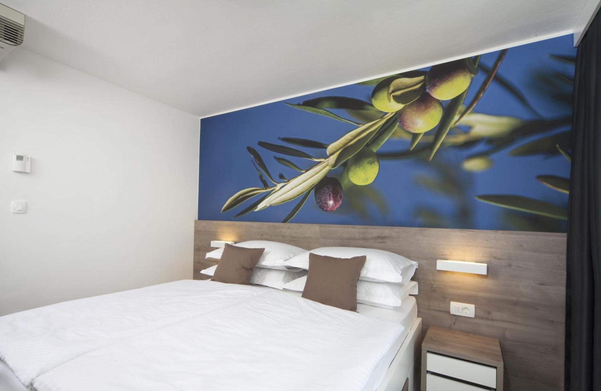 Bluesun Hotel Neptun Tučepi Quarto foto